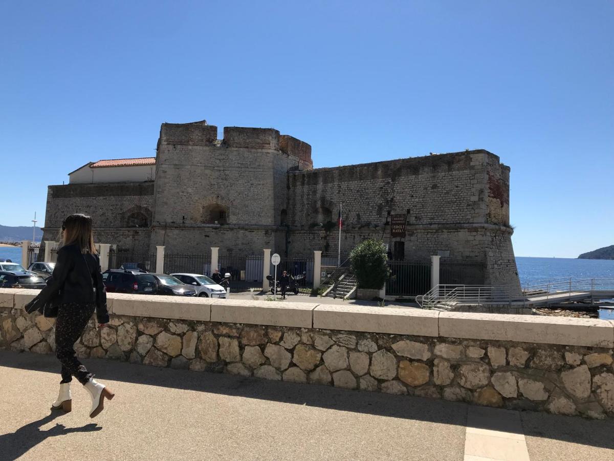 Tout Confort Toulon Centre Appartement 3 Chambres, Vue Sur La Rade Luaran gambar